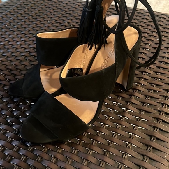 Madewell black suede sandals - Size 7,5 - Picture 2 of 10